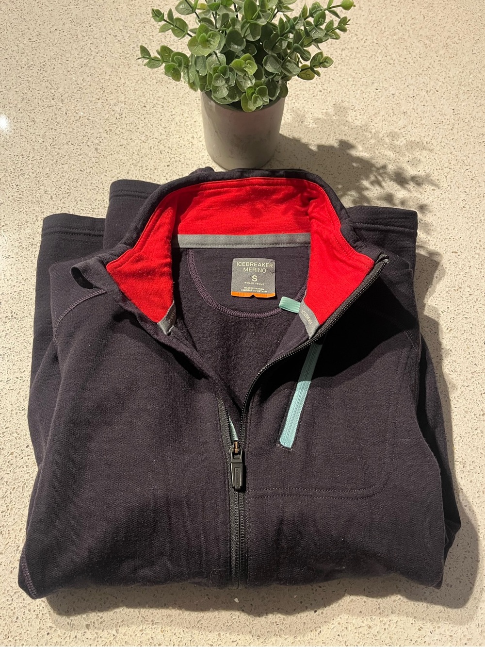 Icebreaker Sz S Women’s Zip Fleece Merino Wool in Plum Purple - Picture 14 of 15